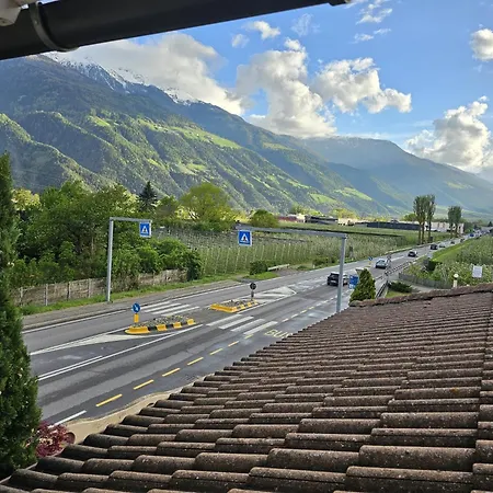 Hotel Mondschein 3*